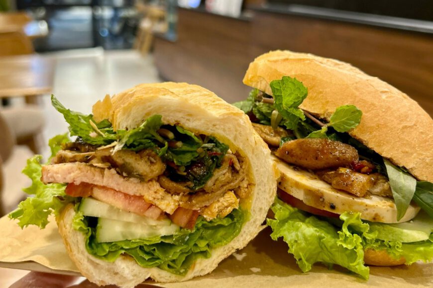 Bánh Mì XANH — ảnh 19