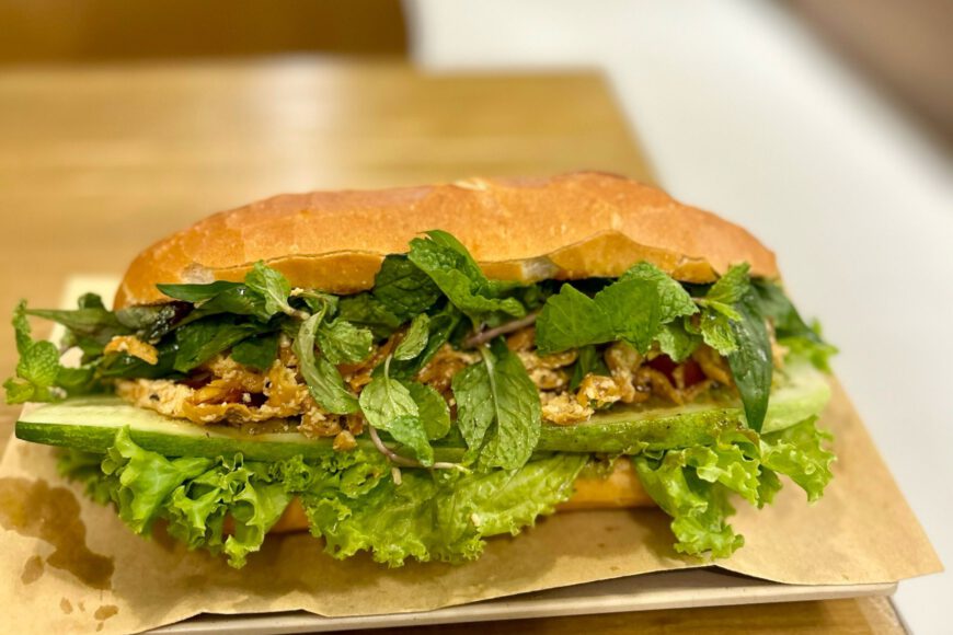 Bánh Mì XANH — ảnh 21