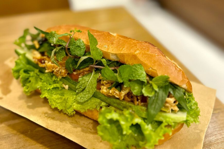 Bánh Mì XANH — ảnh 28