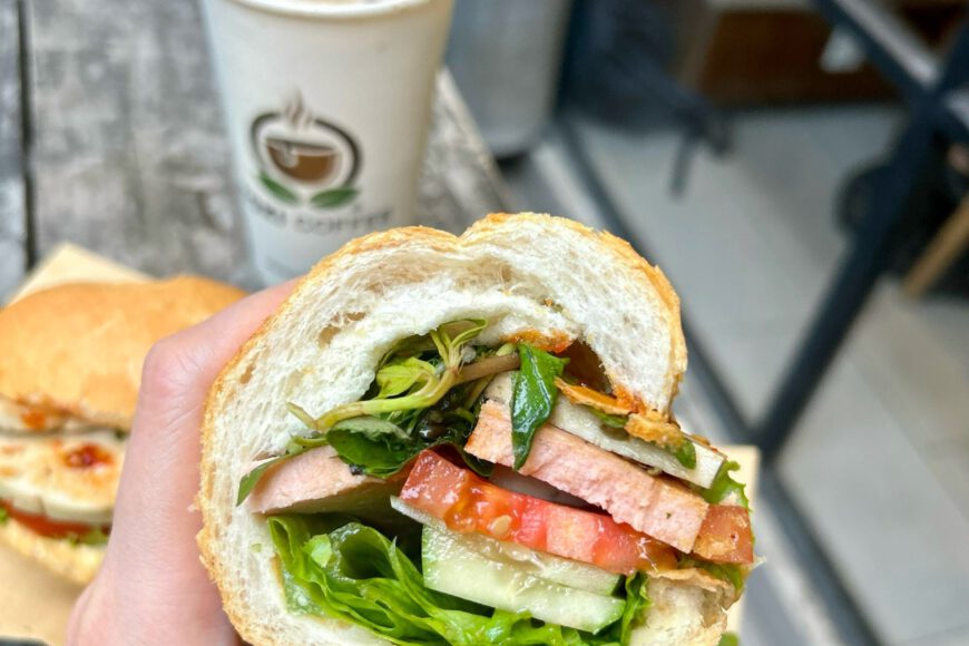 Bánh Mì XANH — ảnh 50