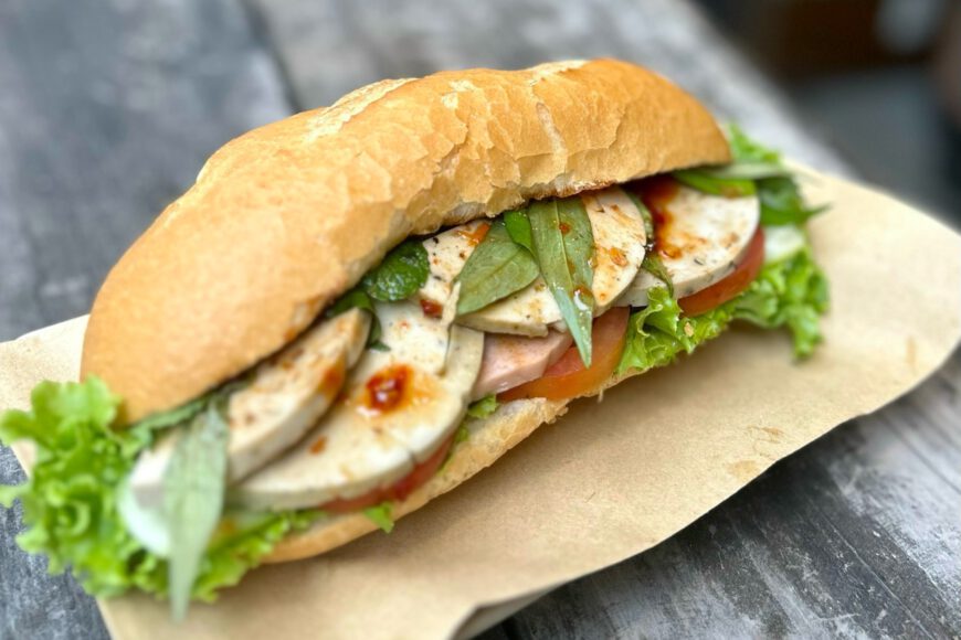 Bánh Mì XANH — ảnh 55